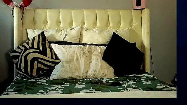 Snapshot of ebonylover1 chatting on March 2026 07:47:02 AM ebonylover1 online show from March 2026 07:47:02 AM