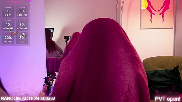 luna joy  online show from November 2025 02:53:02 PM