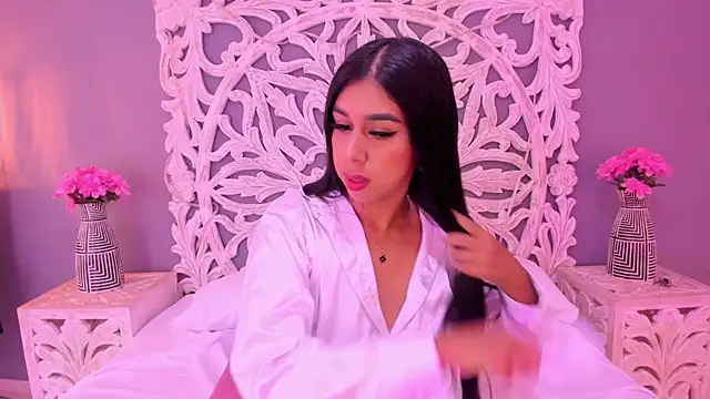 AnnieGibbyns online show from July 2026 08:37:01 PM
