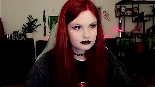 Della Ideal online show from March 2026 06:01:01 PM