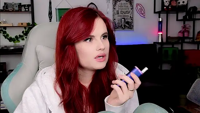 Della Ideal online show from March 2026 06:34:01 PM