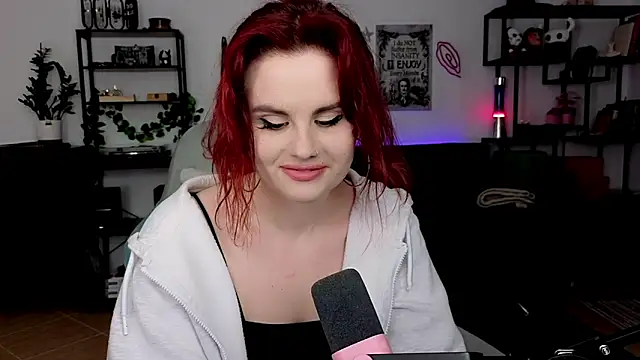 Della Ideal online show from March 2026 06:20:01 PM