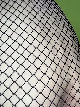 Femboylili online show from February 2026 12:33:02 PM