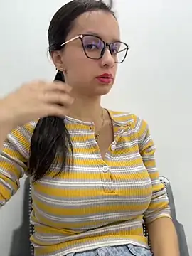 Snapshot of Soy_Sara7 chatting on March 2026 12:05:03 PM Soy Sara7 online show from March 2026 12:05:03 PM