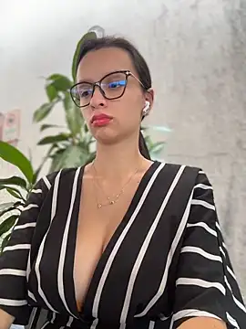 Soy Sara7 online show from April 2026 08:57:02 PM