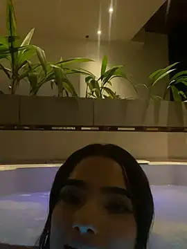 Megan Rose1999 online show from April 2026 05:07:01 AM