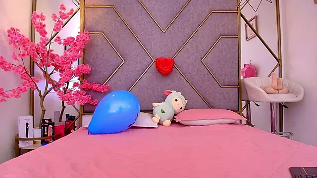 nathalya summer online show from March 2026 08:49:01 PM