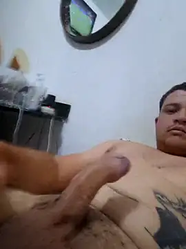 comcoroas online show from April 2026 10:18:01 PM