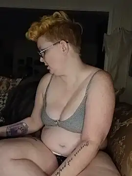 Snapshot of Mellyjellygoddess420 chatting on May 2026 08:07:02 AM Mellyjellygoddess420 online show from May 2026 08:07:02 AM