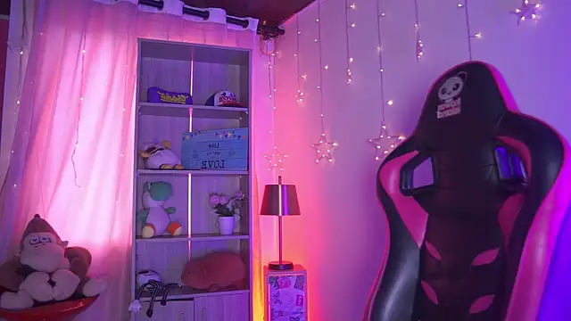 issa monterrey online show from April 2026 09:38:01 PM