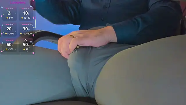 MxsterJohn online show from April 2026 04:40:01 AM