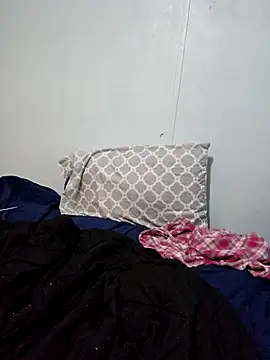 dylanroberts1995 online show from March 2025 01:55:02 AM