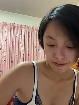 ladypaggy online show from April 2026 03:22:02 PM