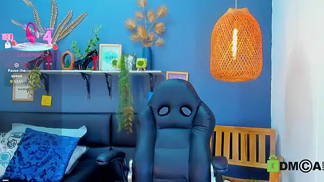 yessila parker online show from March 2026 09:25:01 AM