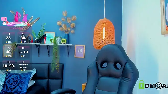 yessila parker online show from April 2026 08:50:02 AM