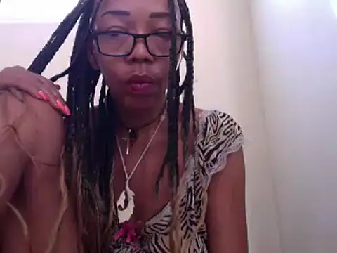 Snapshot of Ladyzee25 chatting on July 2026 11:34:01 AM Ladyzee25 online show from July 2026 11:34:01 AM