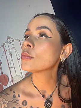 HotAlana  online show from May 2026 02:16:01 AM