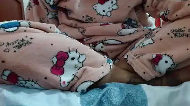 FresitaSquirt24 online show from April 2026 05:37:02 AM