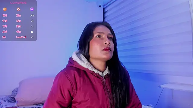 Fernanda liie  online show from April 2026 12:28:01 PM