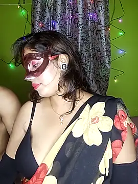 Exotic couple 38 online show from October 2025 07:15:01 PM