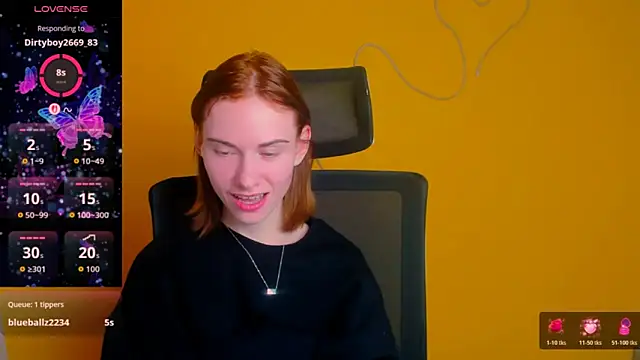 Fiona Night online show from March 2026 12:22:01 PM