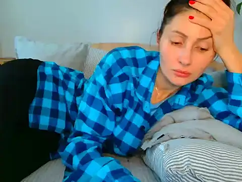Irina9793 online show from May 2026 09:15:02 AM