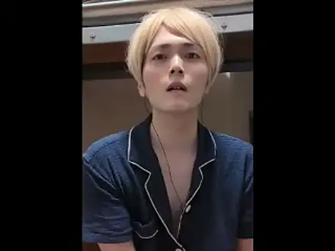 Snapshot of mgnhiroyuki chatting on July 2026 09:15:01 AM mgnhiroyuki online show from July 2026 09:15:01 AM