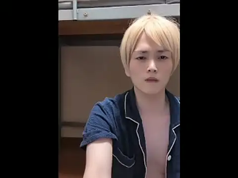 Snapshot of mgnhiroyuki chatting on July 2026 11:40:01 AM mgnhiroyuki online show from July 2026 11:40:01 AM