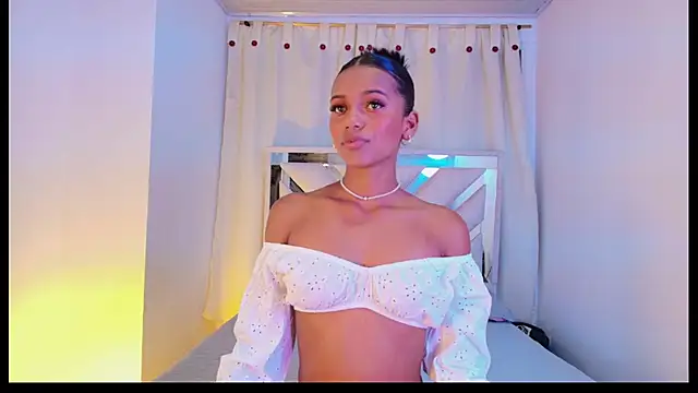 Lia Taylor1 online show from March 2026 03:35:02 AM