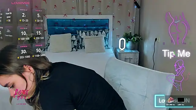 EmelyMason online show from February 2026 05:01:01 AM