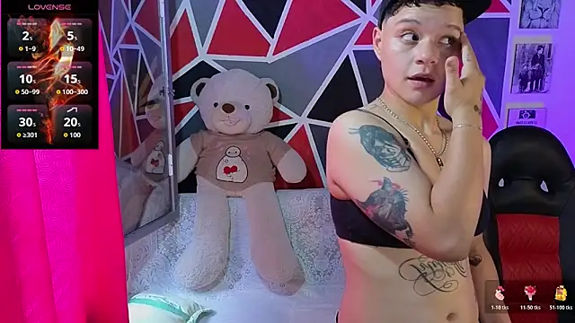 demimoore222 online show from February 2026 06:47:02 PM