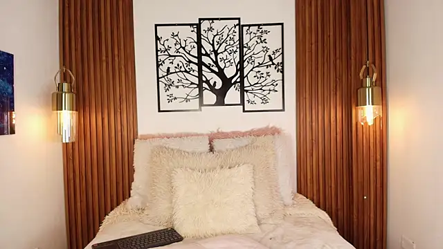 Jonas Rivers online show from February 2026 04:00:01 AM