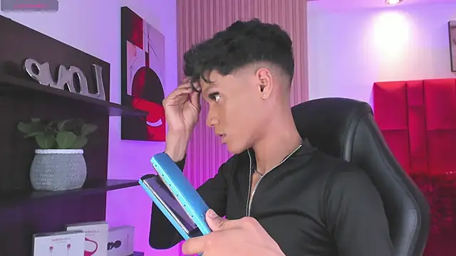 Snapshot of Jonas_Rivers chatting on June 2026 05:06:01 AM Jonas Rivers online show from June 2026 05:06:01 AM
