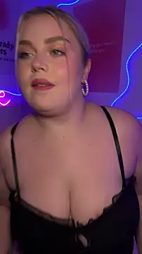 Snapshot of April_Vancee chatting on June 2026 03:56:01 PM April Vancee online show from June 2026 03:56:01 PM