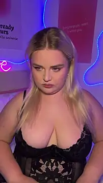 Snapshot of April_Vancee chatting on July 2026 03:03:02 PM April Vancee online show from July 2026 03:03:02 PM