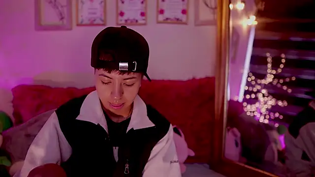 tommy blue online show from March 2025 12:34:01 PM