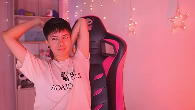 tommy blue online show from February 2026 03:07:02 AM