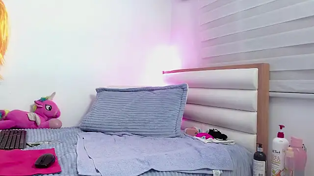 scarlettbooty online show from March 2026 10:17:02 AM