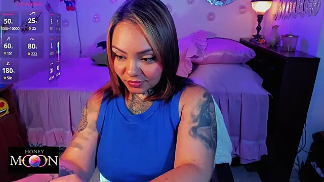 honey mooon online show from November 2025 08:53:01 PM