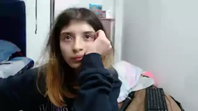 KratosAfroditacs online show from April 2026 08:24:01 AM