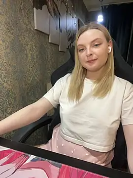 Lina ly online show from March 2025 11:01:02 PM