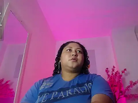 Ayliinn  online show from June 2026 01:41:02 AM
