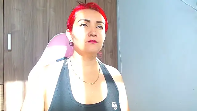 Snapshot of nanis_milf chatting on June 2026 12:49:01 PM nanis milf online show from June 2026 12:49:01 PM