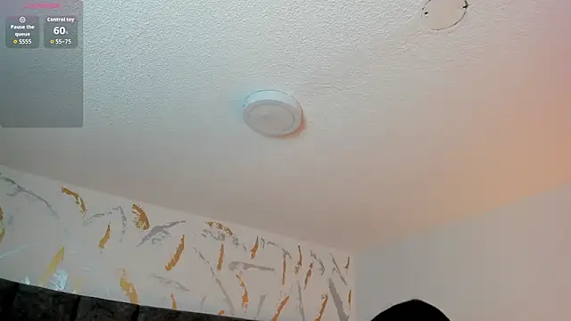 Cristal Velle online show from March 2026 12:53:02 PM