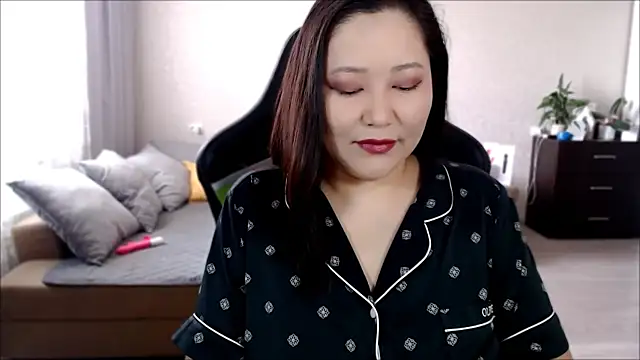 LisaAsianFlower online show from March 2025 05:11:01 AM