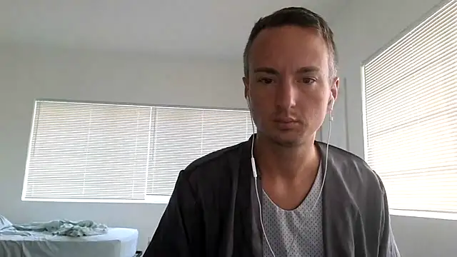 TheDaddy005 online show from March 2026 01:33:01 PM