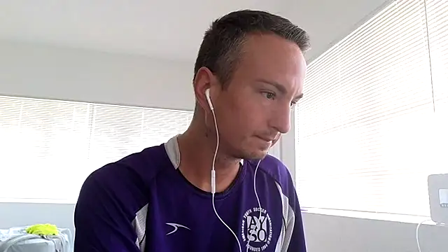 TheDaddy005 online show from April 2026 04:26:01 PM