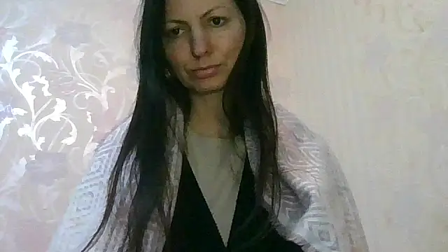 AliseWats online show from April 2026 08:28:02 PM