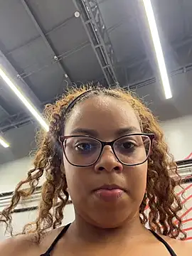 AlesiaCooper online show from March 2026 07:28:01 PM