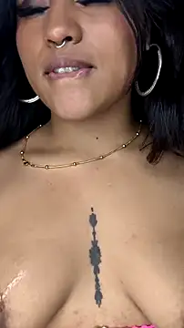 bella warzon online show from April 2026 02:58:01 AM